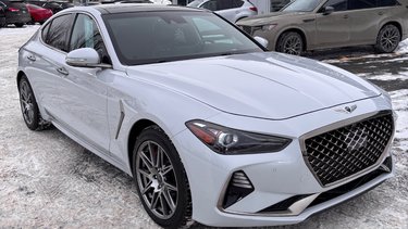 G70 3.3T Sport, AWD