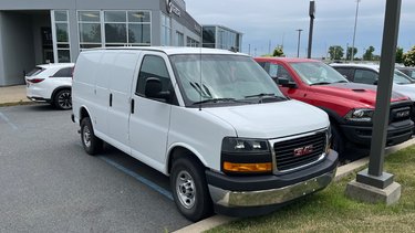 Savana Cargo Van 2500, AIR CLIMATISÉ, BAS KM