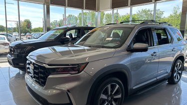 2025 Honda Pilot Touring