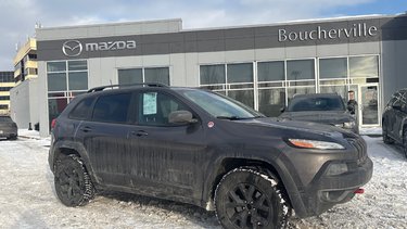 Cherokee Trailhawk Leather Plus 4x4 V6