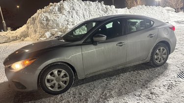 Mazda3 GX  AIR CLIMATISÉ,,BLUETOOTH