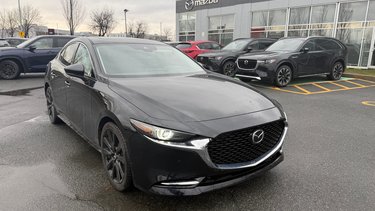 Mazda3 GT TURBO AWD BAS KM JAMAIS ACCIDENTÉ