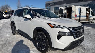 Rogue SV,TOIT PANO, AWD,JAMAIS ACCIDENTÉ