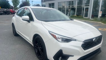 Impreza Touring, AWD, BAS KM, CARPLAY
