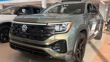 Atlas Cross Sport Comfortline R-Line Black Edition