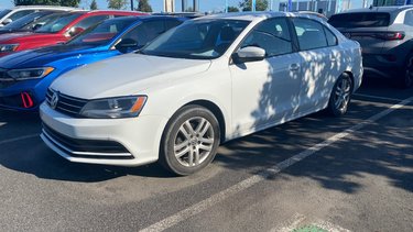 Jetta Sedan TRENDLINE