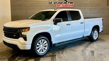 2022 Chevrolet Silverado 1500 CUSTOM**4X4/4WD**CREW CAB**2.7L TURBO**CARPLAY**