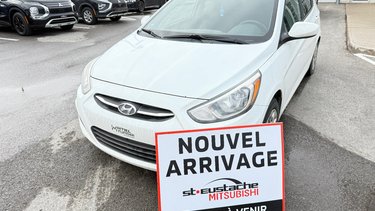 2015 Hyundai Accent GL**MANUELLE**TEL QUEL**PAS DE GARANTIE**BLUETOOTH