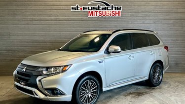 2022 Mitsubishi OUTLANDER PHEV BLACK EDT**À PARTIR DE 0.9%**S-AWC**TOIT OUVRANT**
