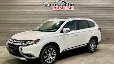 Mitsubishi Outlander ES TOURING**AWD/4X4**CUIR**TOIT**MAGS 18**7 PLACES 2018