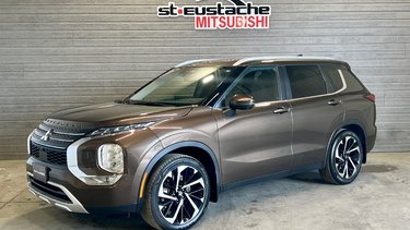 2022 Mitsubishi Outlander SEL**S-AWC**TAUX À PARTIR DE 0.9%**CUIR**TOIT PANO