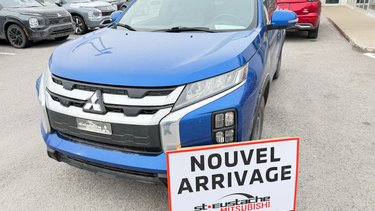 2022 Mitsubishi RVR GT**AWC/4X4**TOIT VITRÉ**CUIR**CARPLAY**CRUISE**