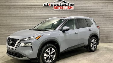 Nissan Rogue SV**BAS KM**AWD/4X4**CUIR**TOIT OUVRANT**CARPLAY** 2022