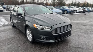 2016 Ford Fusion SE 1.5L ECOBOOST**LEATHER**SUNROOF**