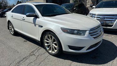 Ford Taurus LIMITED 2015 AWD**JAMAIS ACCIDENTE**