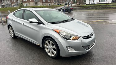 Hyundai Elantra Limited 2012 BERLINE**