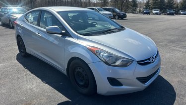 2013 Hyundai Elantra GL SEDAN**