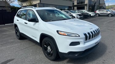 Jeep Cherokee SPORT 2015 2.4L**JAMAIS ACCIDENTE**