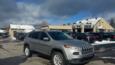 Jeep Cherokee NORTH 2015 LATITUDE**V6**4X4**JAMAIS ACCIDENTE**