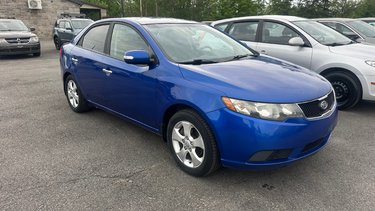 2010 Kia Forte EX SEDAN**AUTOMATIQUE****