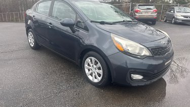 Kia Rio LX PLUS 2013 BERLINE**JAMAIS ACCIDENTE**