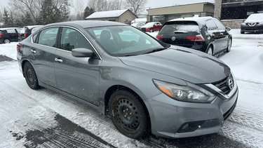 2017 Nissan Altima SR