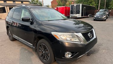 Nissan Pathfinder SL 2014 4x4**7 PASSAGERS**