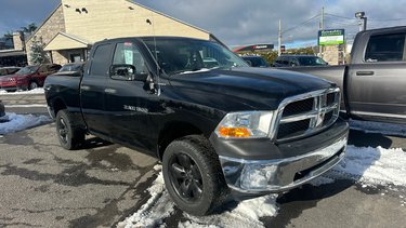 Ram 1500 ST 2012 QUAD CAB**V6**4X4