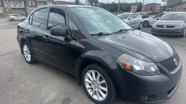 2009 Suzuki SX4 Sedan Sport