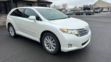 Toyota Venza  2012