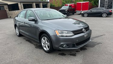 Volkswagen Jetta Sedan COMFORTLINE 2014 JAMAIS ACCIDENTE**BEAU KM**