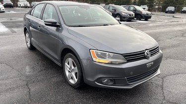 Volkswagen Jetta Sedan COMFORTLINE 2014 JAMAIS ACCIDENTE**BEAU KM**