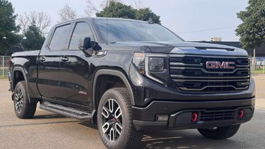 GMC Sierra 1500 AT4*DIESEL* 2023