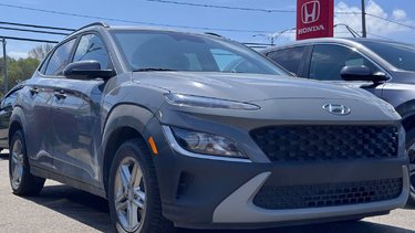 2022 Hyundai Kona Essential*4X4*