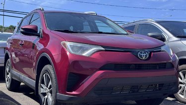 Toyota RAV4 LE*4X4* 2018