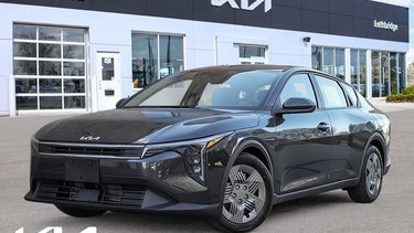 2025 Kia K4 LX