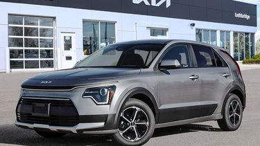 2026 Kia Niro HEV LX
