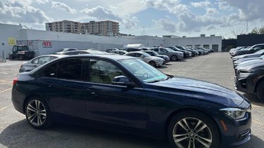 3 Series 330i xDrive, BAS KM
