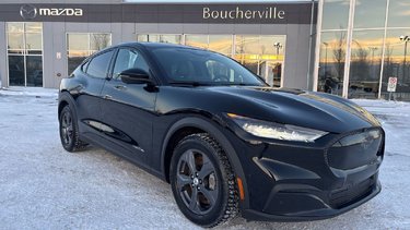 Mustang Mach-E SELECT BAS KM JAMAIS ACCIDENTÉ NAV