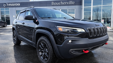 Cherokee TRAILHAWK 4X4 V6 TOIT PANO SIÈGES/VOLANT CHAUFFANT