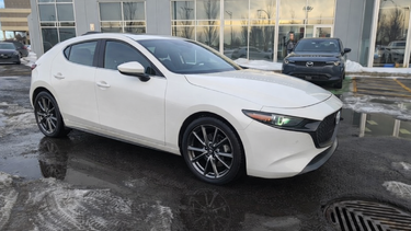 Mazda3 Sport GT AWD 1 PROPRIO CUIR TOIT NAV BOSE
