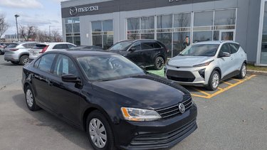 Jetta Sedan Trendline+, AUT, TRÈS BAS KM