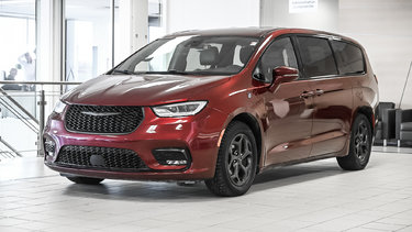 Chrysler Pacifica Hybrid Touring L | ENSEMBLE ALLURE S | CAMERA 360 2022