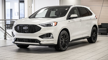 Edge ST-LINE | AWD | TOIT PANO | TOW PACK |