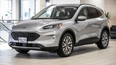 Escape Titanium Hybrid | AWD | CUIR | NAV | CARPLAY |