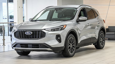 Escape PHEV 2.5L | CARPLAY | 60KM ELECTRIQUE | FORDPASS