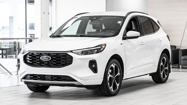2023 Ford Escape ST-Line Select| AWD | 2.0T | TOW PACK |
