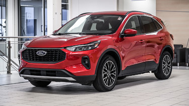 2023 Ford Escape PHEV 2.5L | CARPLAY | 60KM ELECTRIQUE | FORDPASS
