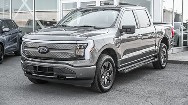 2023 Ford F-150 Lightning XLT | EXTENDED RANGE 4X4 | MAX TOW PACKAGE |