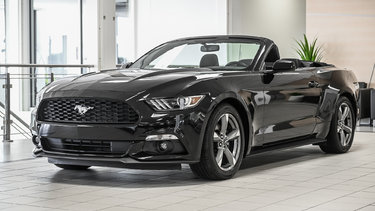 Ford Mustang convertible V6 3.7L | AUTOMATIQUE | BAS KILOMÉTRAGE | 2017